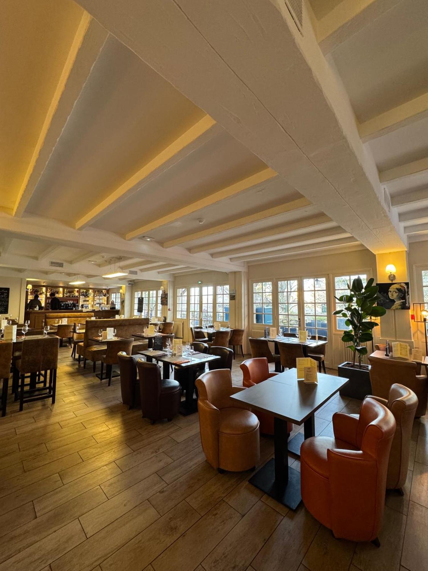 Best Western Blanche De Castille Dourdan Ngoại thất bức ảnh