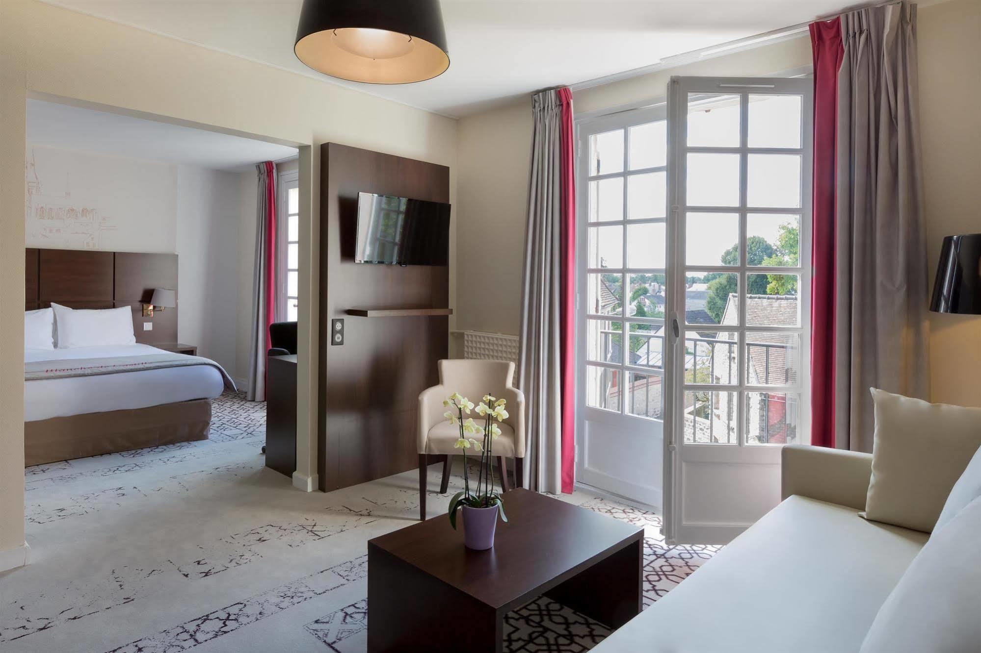 Best Western Blanche De Castille Dourdan Ngoại thất bức ảnh